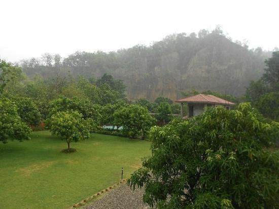 Jim Corbett Resort Рамнагар Екстериор снимка