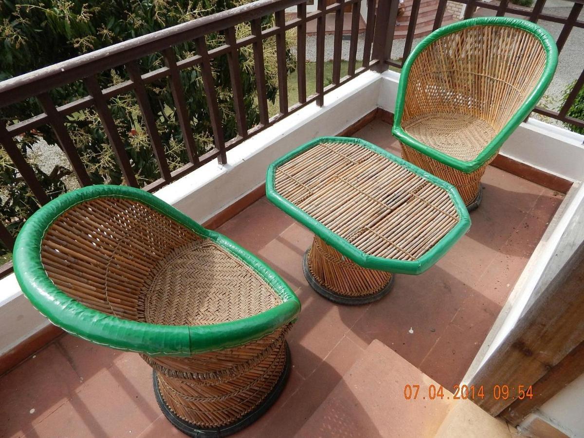 Jim Corbett Resort Рамнагар Екстериор снимка