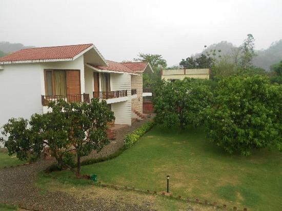 Jim Corbett Resort Рамнагар Екстериор снимка