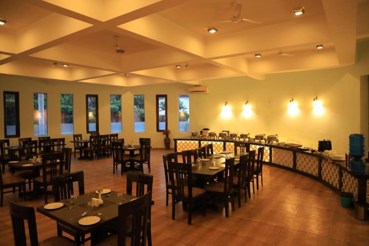 Jim Corbett Resort Рамнагар Екстериор снимка