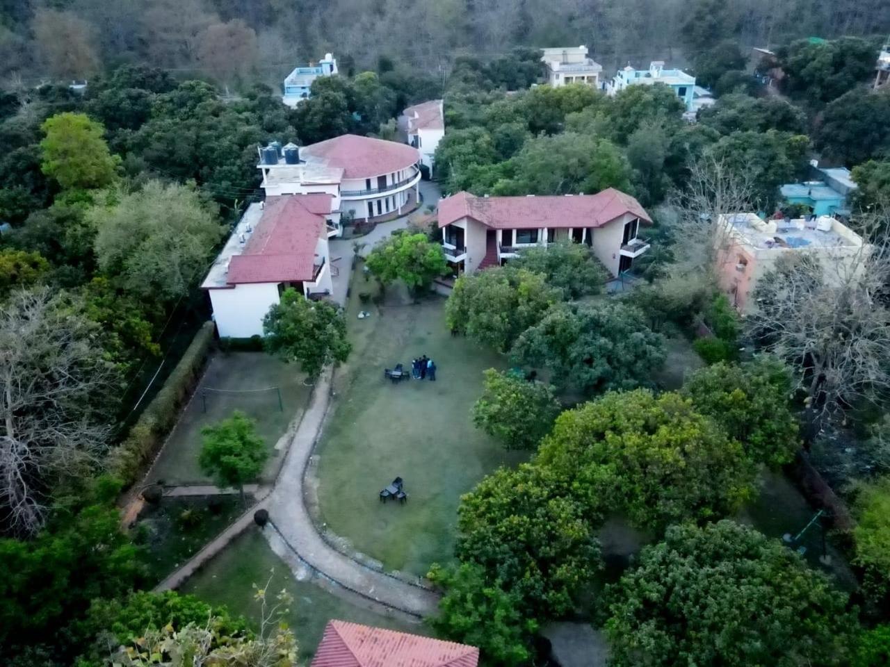 Jim Corbett Resort Рамнагар Екстериор снимка